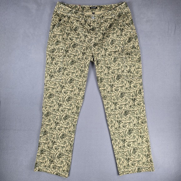True Religion Other - True Religion Cargo Pants Mens 38x32 Green Abstract Camo Straight Leg Utility